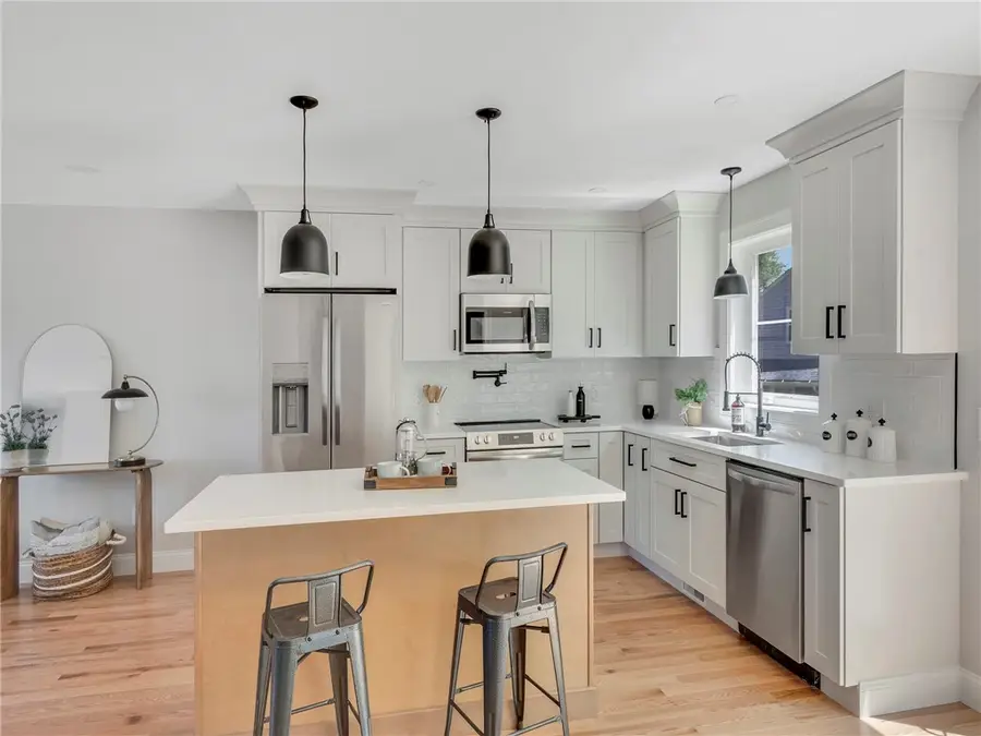 260 Point Avenue, Warwick, RI 02889 - #3