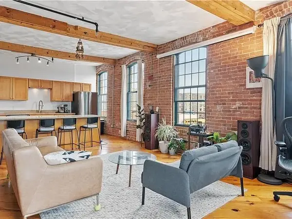 407 Pine Street #305, Providence, RI 02903