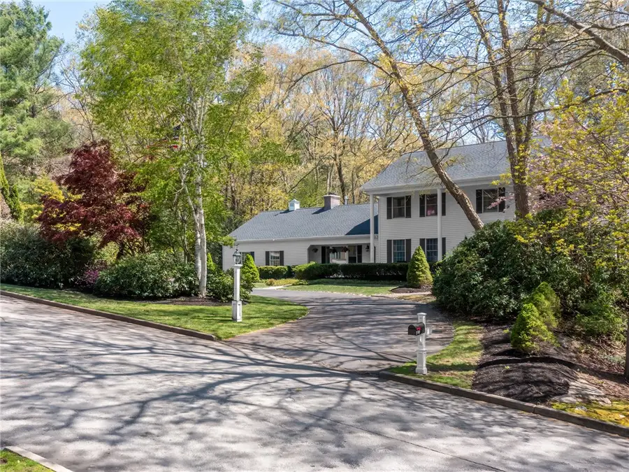 100 Joseph Court, Warwick, RI 02886 - #2