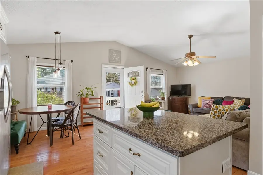 29 Morning Glory Road, Cumberland, RI 02864 - #3