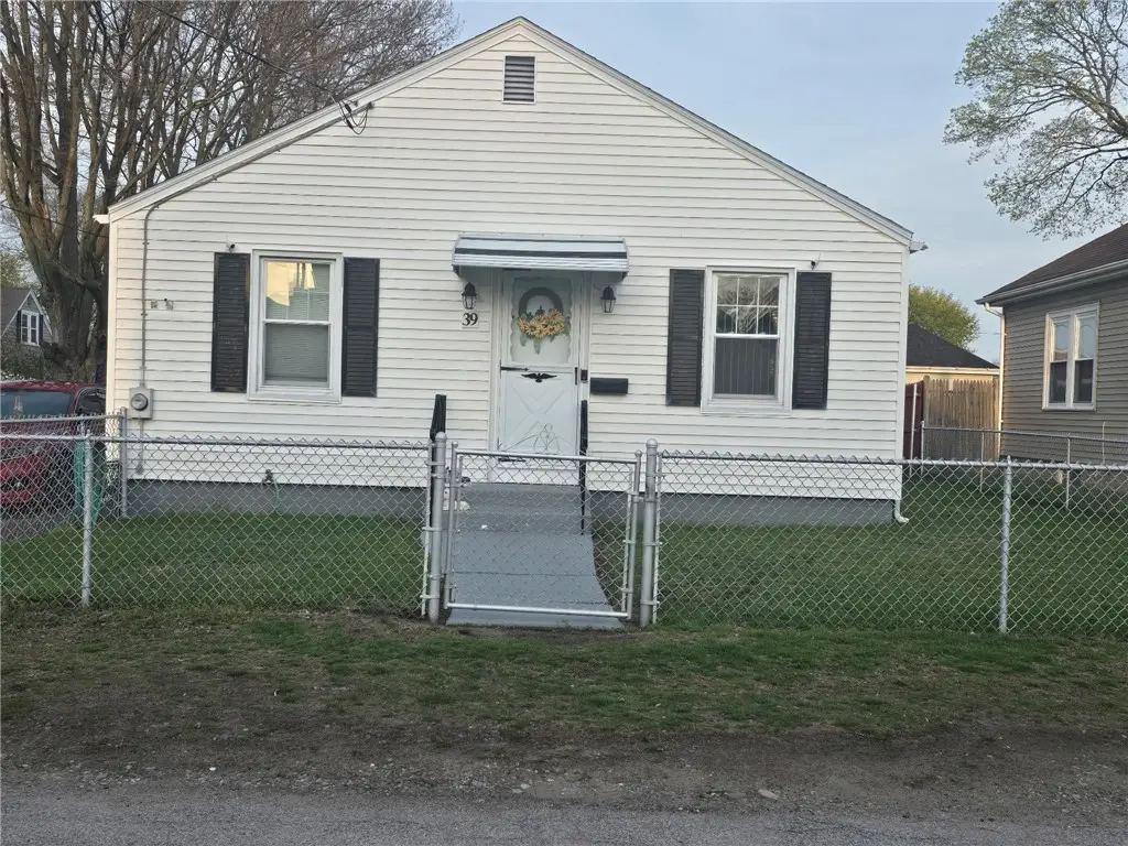 39 Clinton Street, Pawtucket, RI 02861 - #1