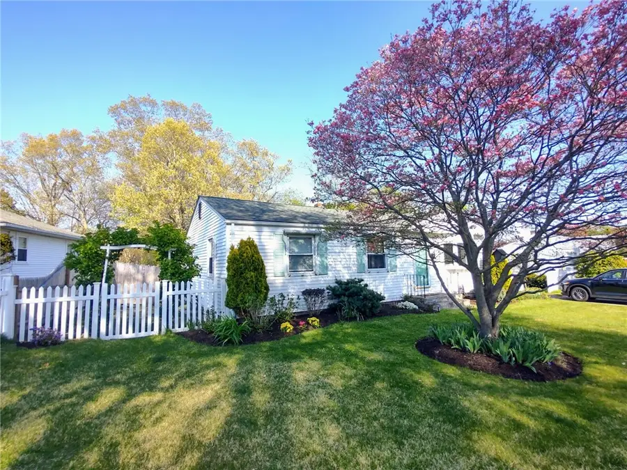 26 Potomac Road, Warwick, RI 02888 - #2