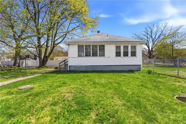 9 Youlden Avenue, Cranston, RI 02910