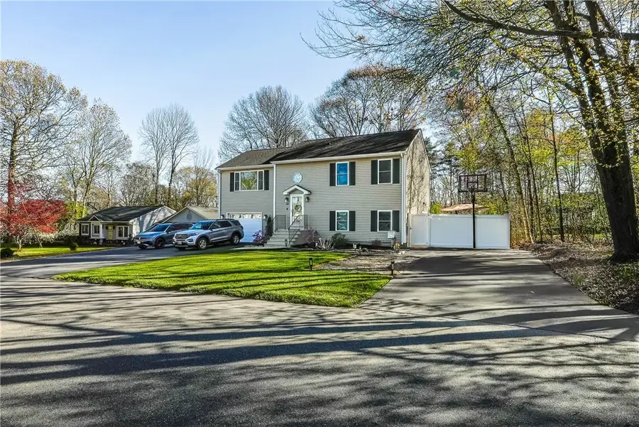 136 Bishop Hill Road, Johnston, RI 02919 - #2