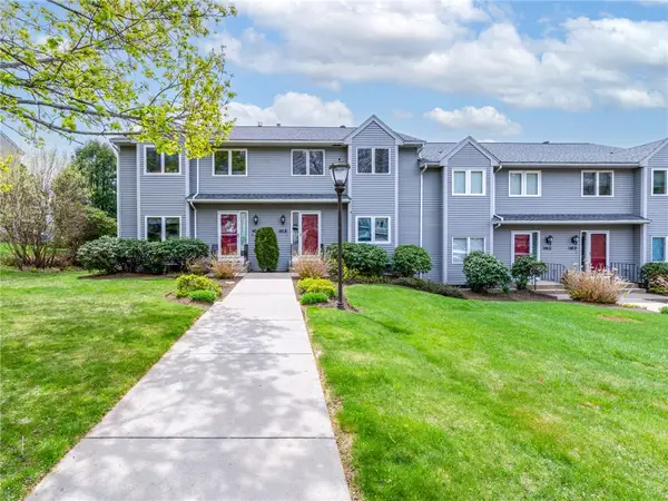 40 Waterview Drive #B, Smithfield, RI 02917