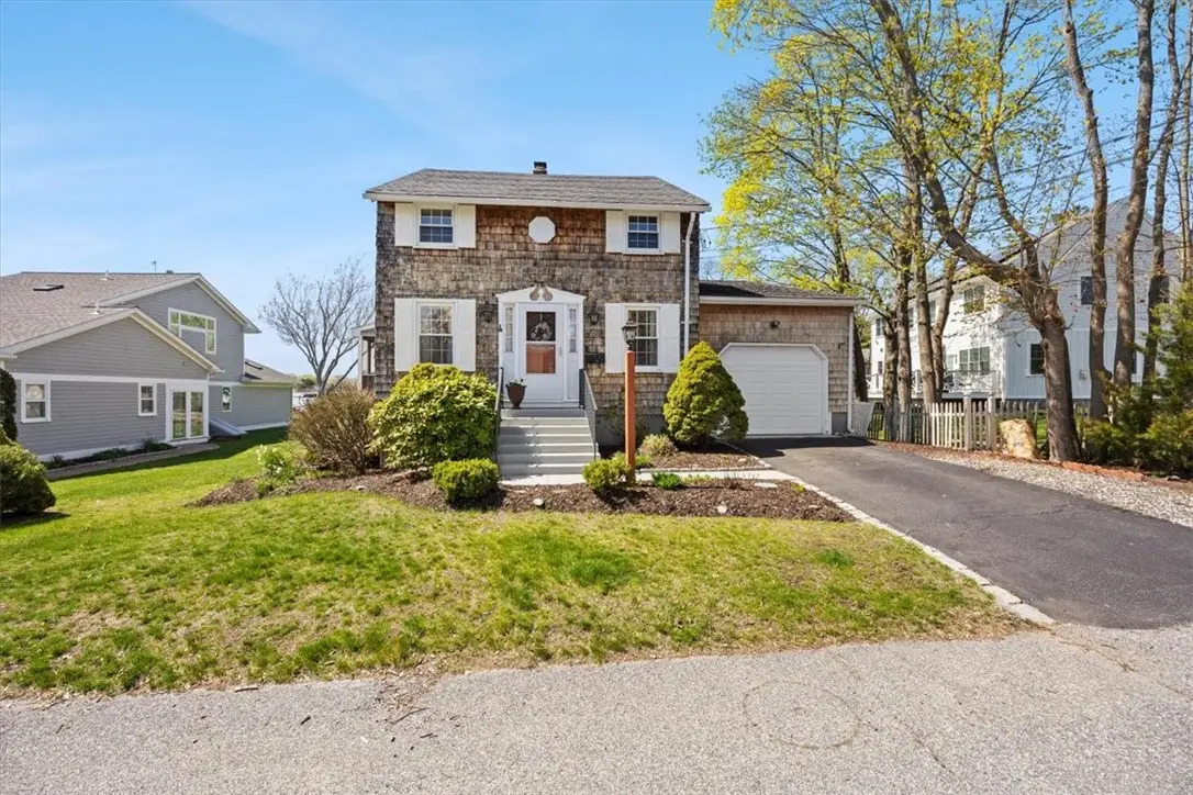 25 King Philip Avenue, Barrington, RI 02806 - #1