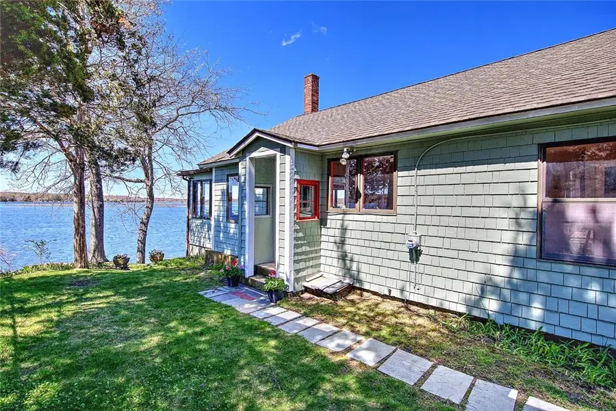 35 Hanson Road, Barrington, RI 02806 - #2