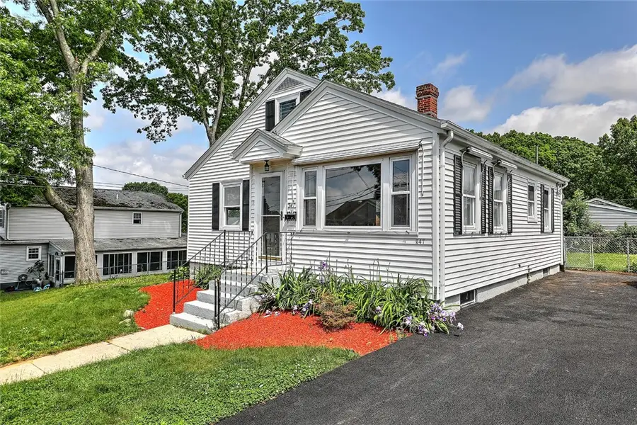 247 Grosvenor Avenue, North Providence, RI 02904 - #2