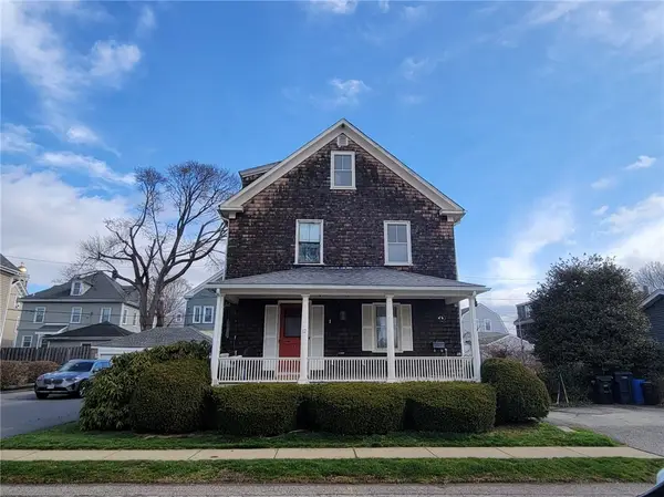 12 County Street, Newport, RI 02840