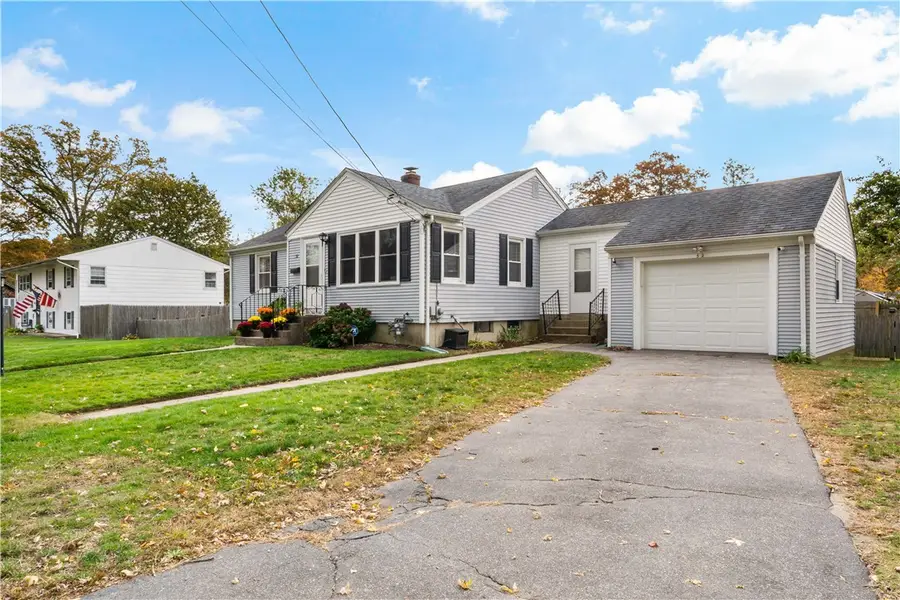 52 Merle Street, Warwick, RI 02889 - #3