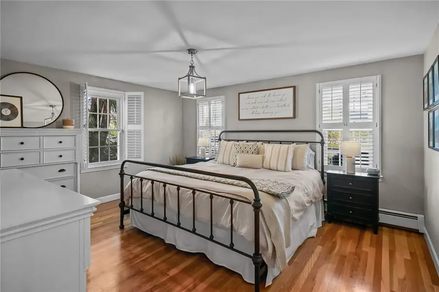 38 Angela Avenue, Cranston, RI 02921 - #3