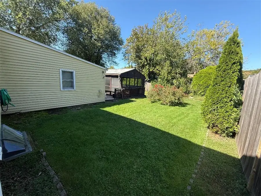 14 Lottie Drive, Riverside, RI 02915 - #3