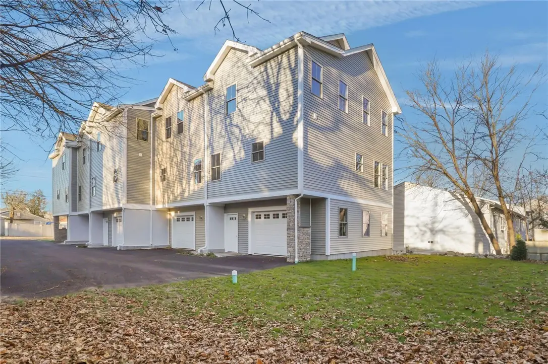 11 Stone Street #D, Providence, RI 02904 - #1