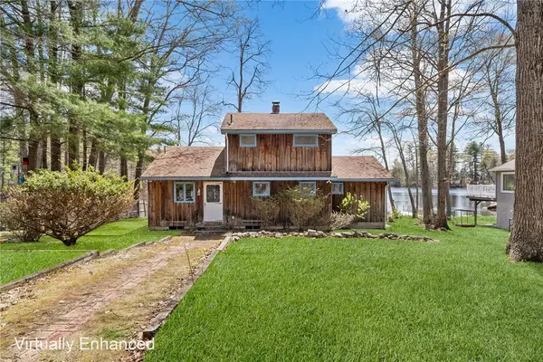 316 Court House Lane, Burrillville, RI 02859