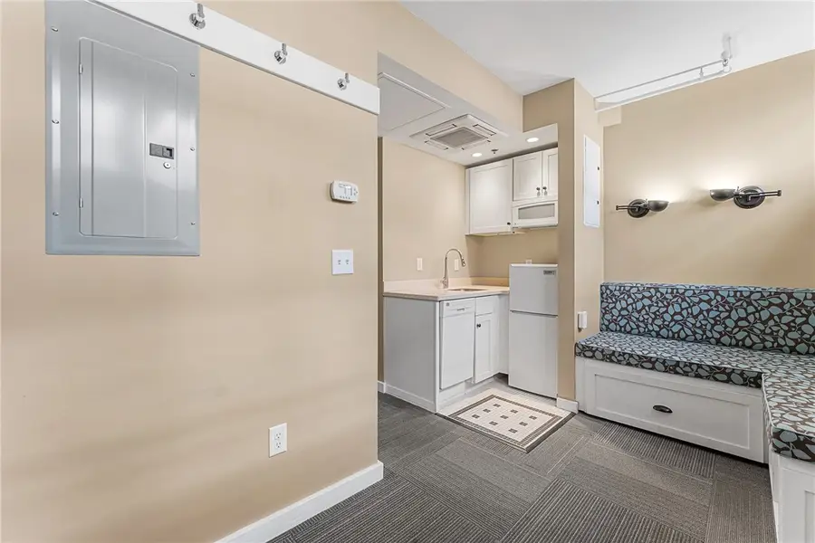 65 Weybosset Street #311, Providence, RI 02903 - #3