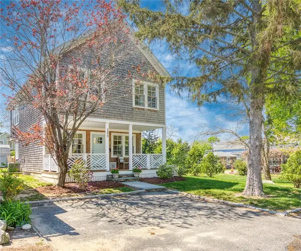 285 Narragansett Avenue, Barrington, RI 02806