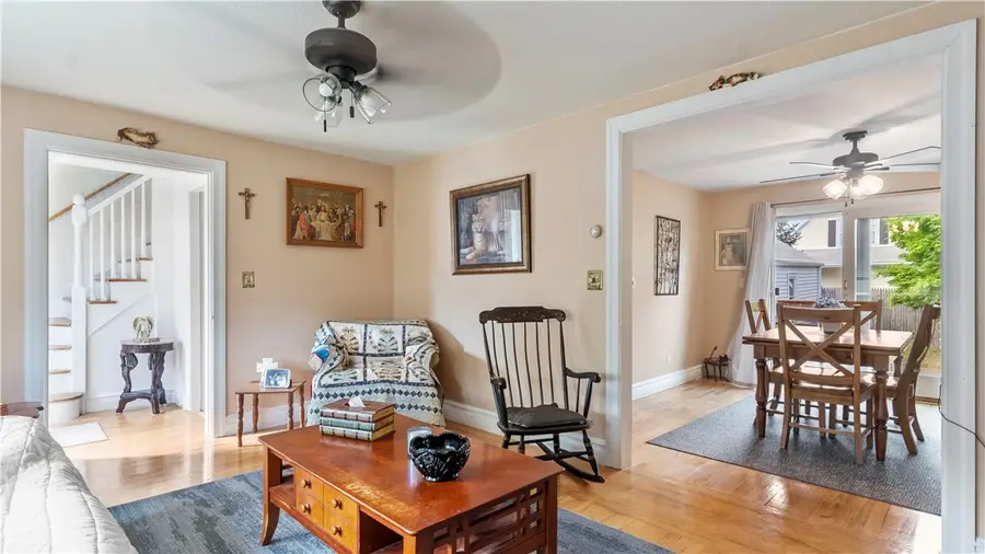 21 Brookwood Road, Cranston, RI 02920 - #3