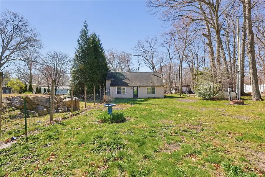 68 Pershing Avenue, Tiverton, RI 02878 - #2