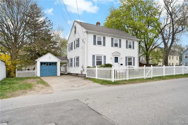 15 Cooper Street, East Providence, RI 02914