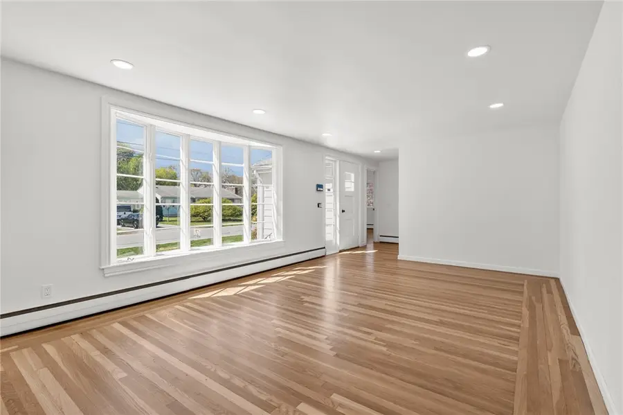 101 Bateman Avenue, Cranston, RI 02920 - #2