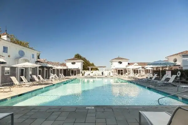 1 Tower Drive #303, Portsmouth, RI 02871 - #1