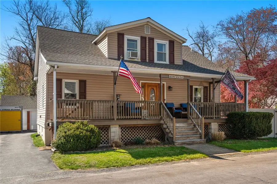 16 Elizabeth Avenue, Smithfield, RI 02917 - #3