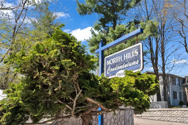 1560 Douglas Avenue #F73, North Providence, RI 02904