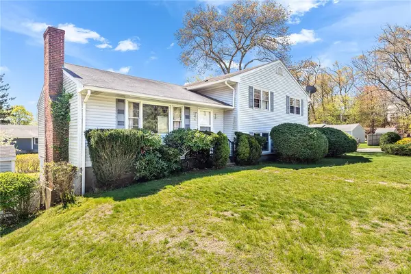 5 Taylor Circle, East Greenwich, RI 02818