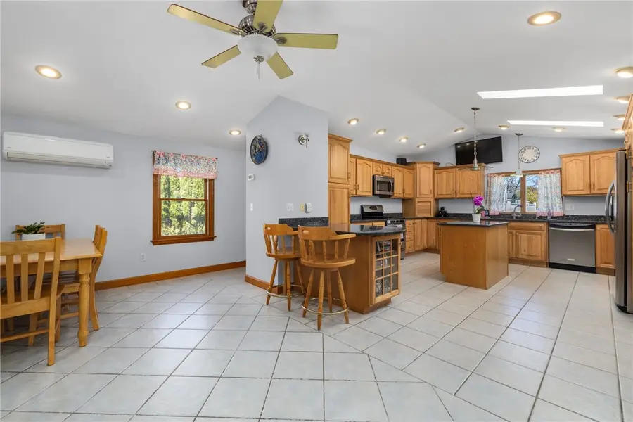 418 Long Highway, Little Compton, RI 02837 - #2