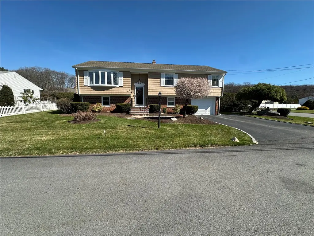 43 Bicentennial Way, North Providence, RI 02911 - #1