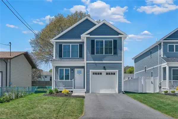 28 Ashley Street, Cranston, RI 02920