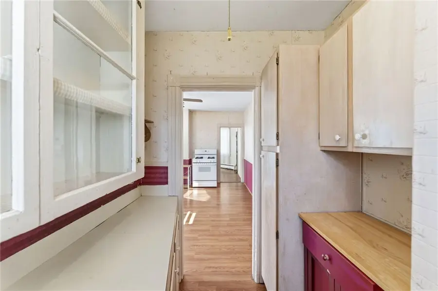 10 Molter Street, Cranston, RI 02910 - #3