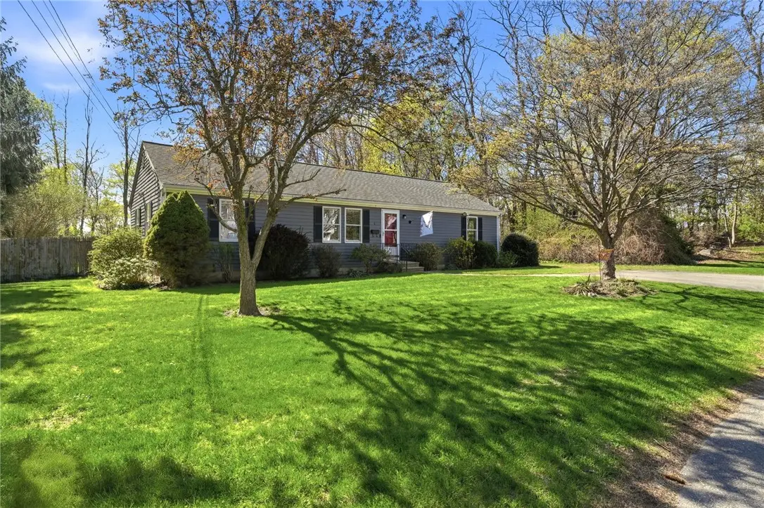 1 Roslyn Avenue, Bristol, RI 02809 - #1