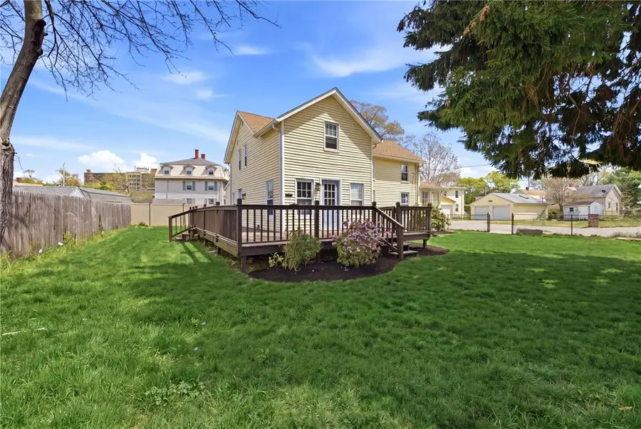 40 Jackson Avenue, Riverside, RI 02915 - #3