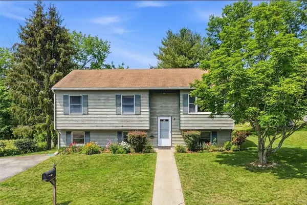 7 Brookview Court, Westerly, RI 02891