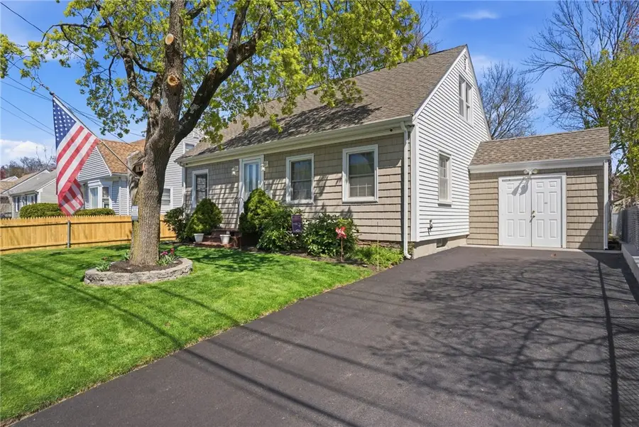 108 Hilton Avenue, Riverside, RI 02915 - #2