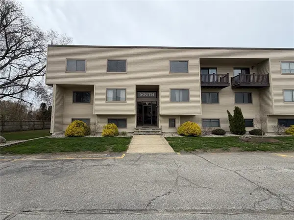 196 Old River Road #South 5C, Lincoln, RI 02865