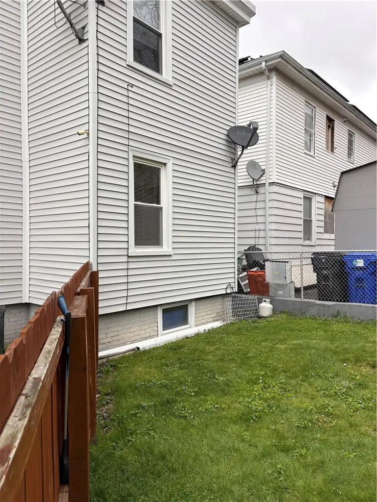 124 Butler Avenue, Central Falls, RI 02863 - #3