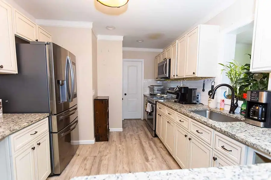 213 Hartford Pike, Foster, RI 02825 - #3