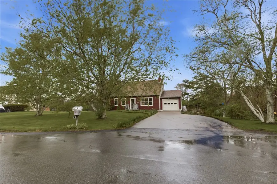 14 Barton Lane, Middletown, RI 02842 - #2