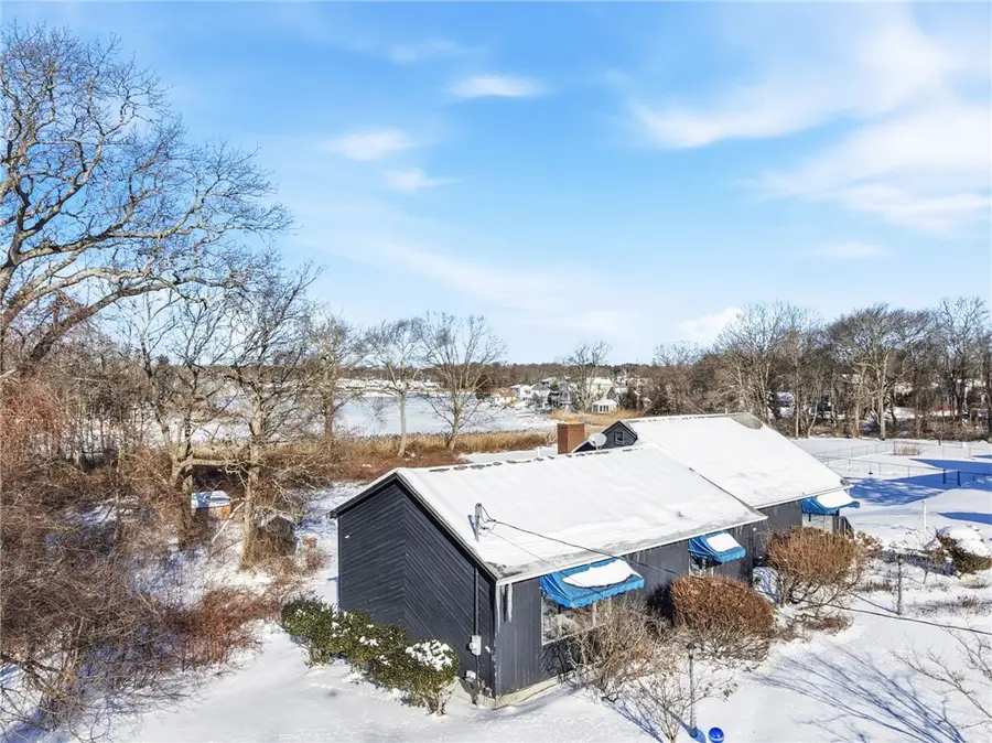 585 Meadow View Avenue, Warwick, RI 02889 - #2