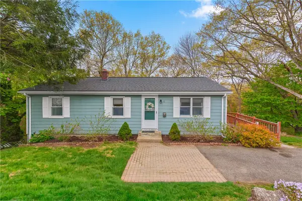 6 Linda Court, Coventry, RI 02816