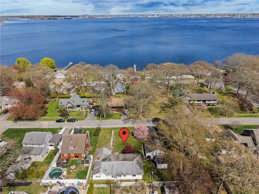 11 Cedar Drive, Bristol, RI 02809 - #3