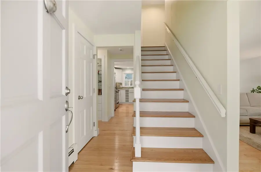64 Lawndale Drive, Warwick, RI 02818 - #3