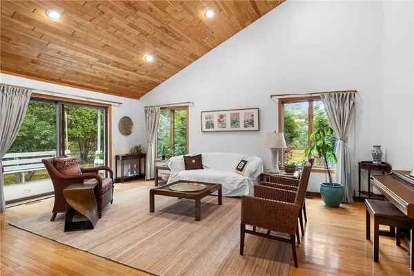 38 River Run, East Greenwich, RI 02818