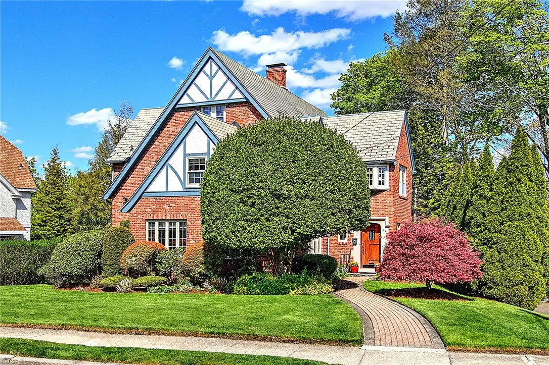 40 Dryden Avenue, Pawtucket, RI 02860 - #1