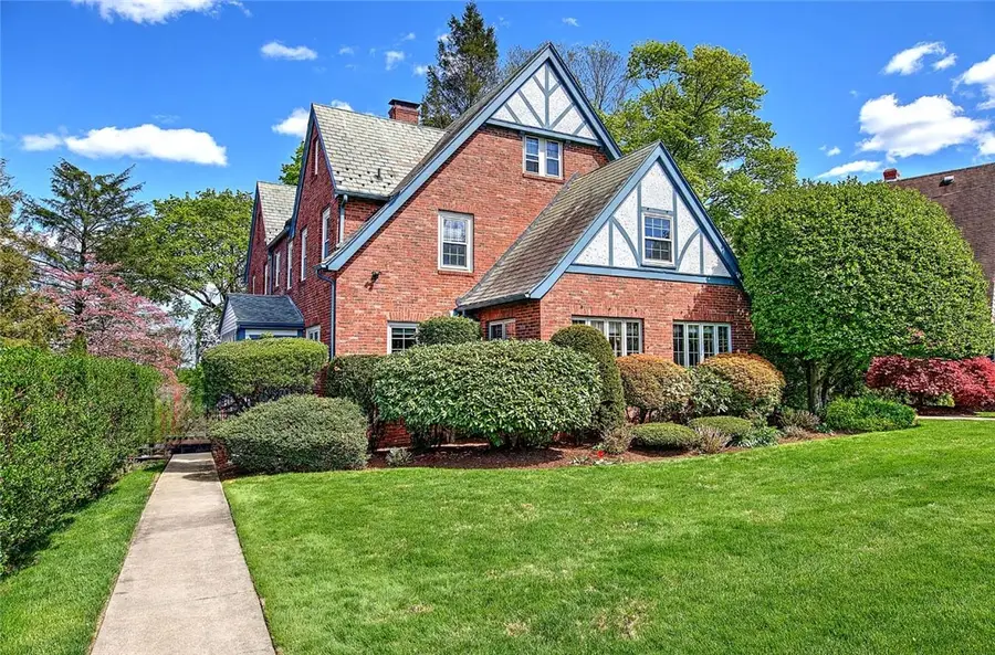 40 Dryden Avenue, Pawtucket, RI 02860 - #2
