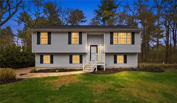 52 Mockingbird Drive, Exeter, RI 02822