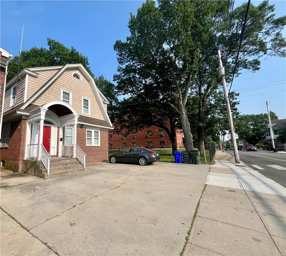 457 Douglas Avenue, Providence, RI 02908 - #1