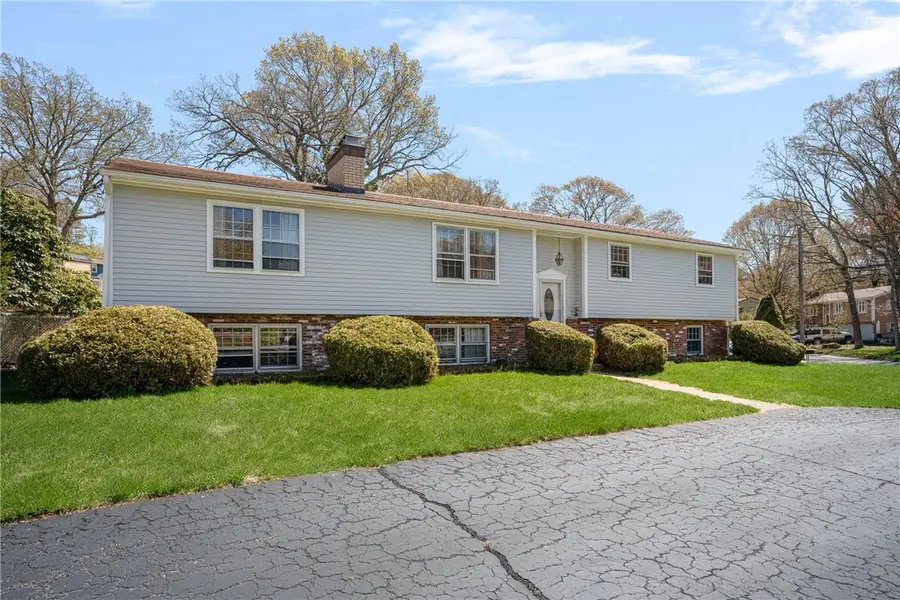 44 Quaker Drive, West Warwick, RI 02893 - #2